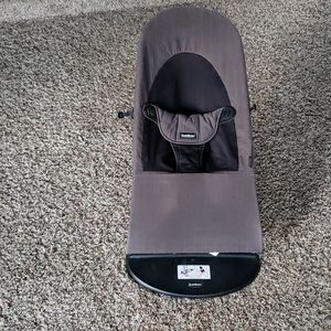 Baby Bjorn black and charcoal gray bouncer baby